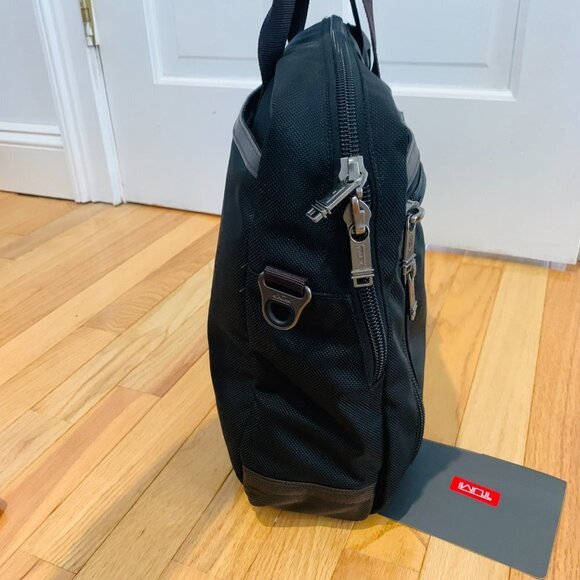 $525 TUMI Alpha Black Ballistic Nylon Briefcase - Picture 8 of 14